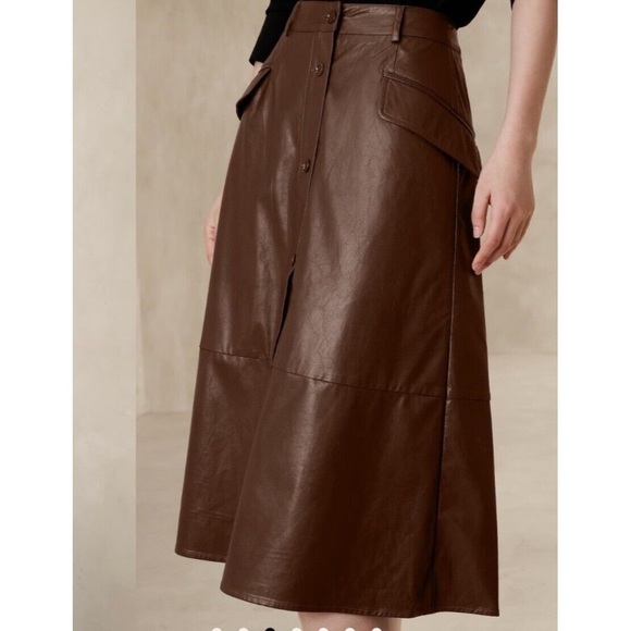 NWT Banana Republic Factory Vegan Faux Leather Brown A Line Button Midi Skirt 2 - Picture 4 of 16